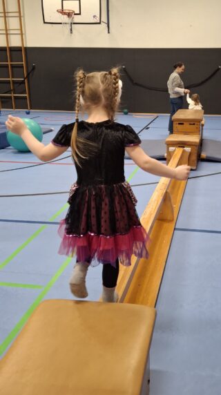 e725a4ce-19a1-4584-92cf-1674f1098d1c